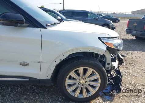 2022 Ford Explorer King Ranch из США, поврежденный, VIN 1FM5K8LC5NGB65444